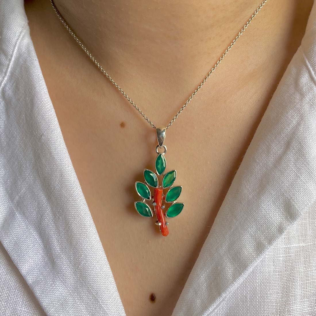 Red Coral / Green Onyx Pendant-(COR-P-90)